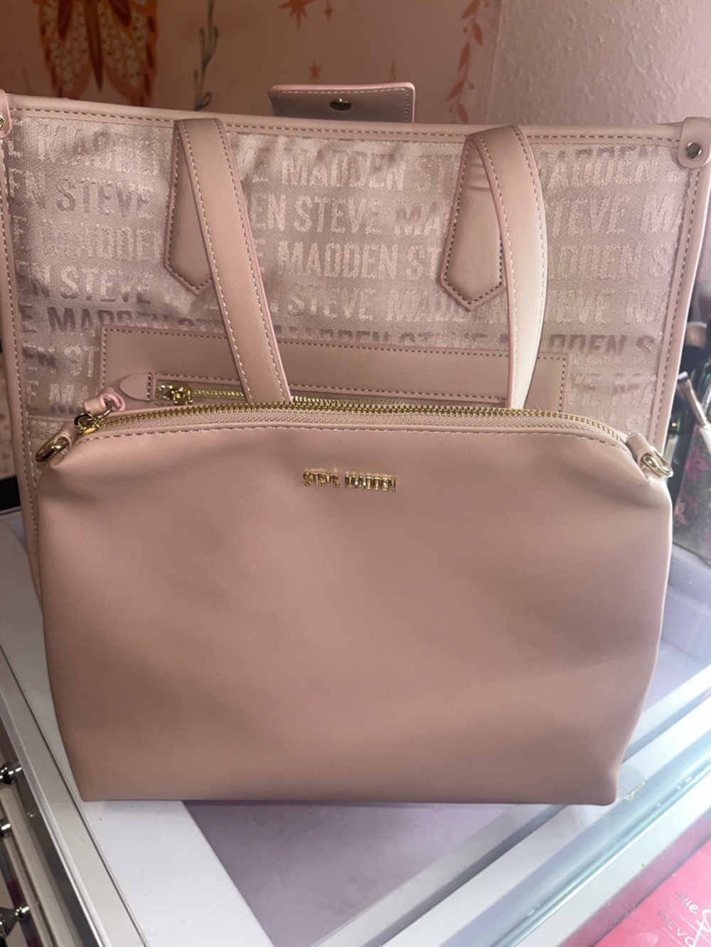 Steve Madden Pink Logo Tote with Gold Hardware - Picture 2 of 3